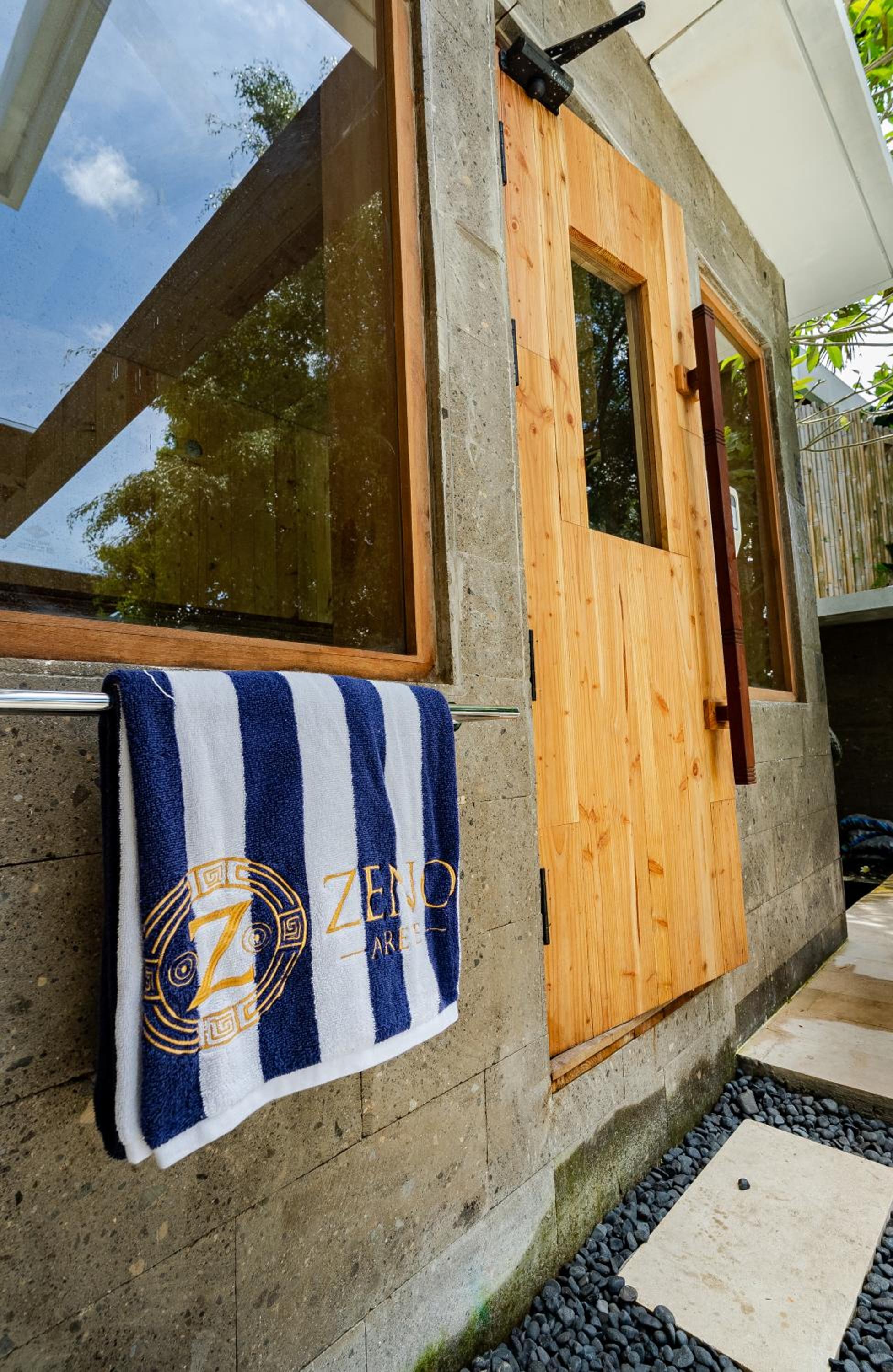 Villa Zeno Arete Pererenan 6 Bedroom , Ice Bath, Sauna and Gym