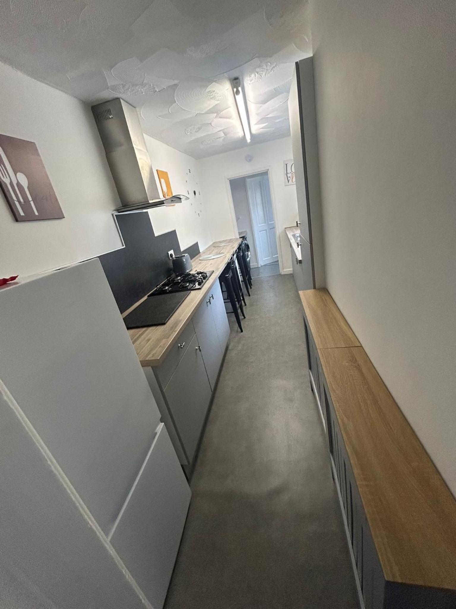 Book Me! Prime 2 BED House sleeps 6 Contractors