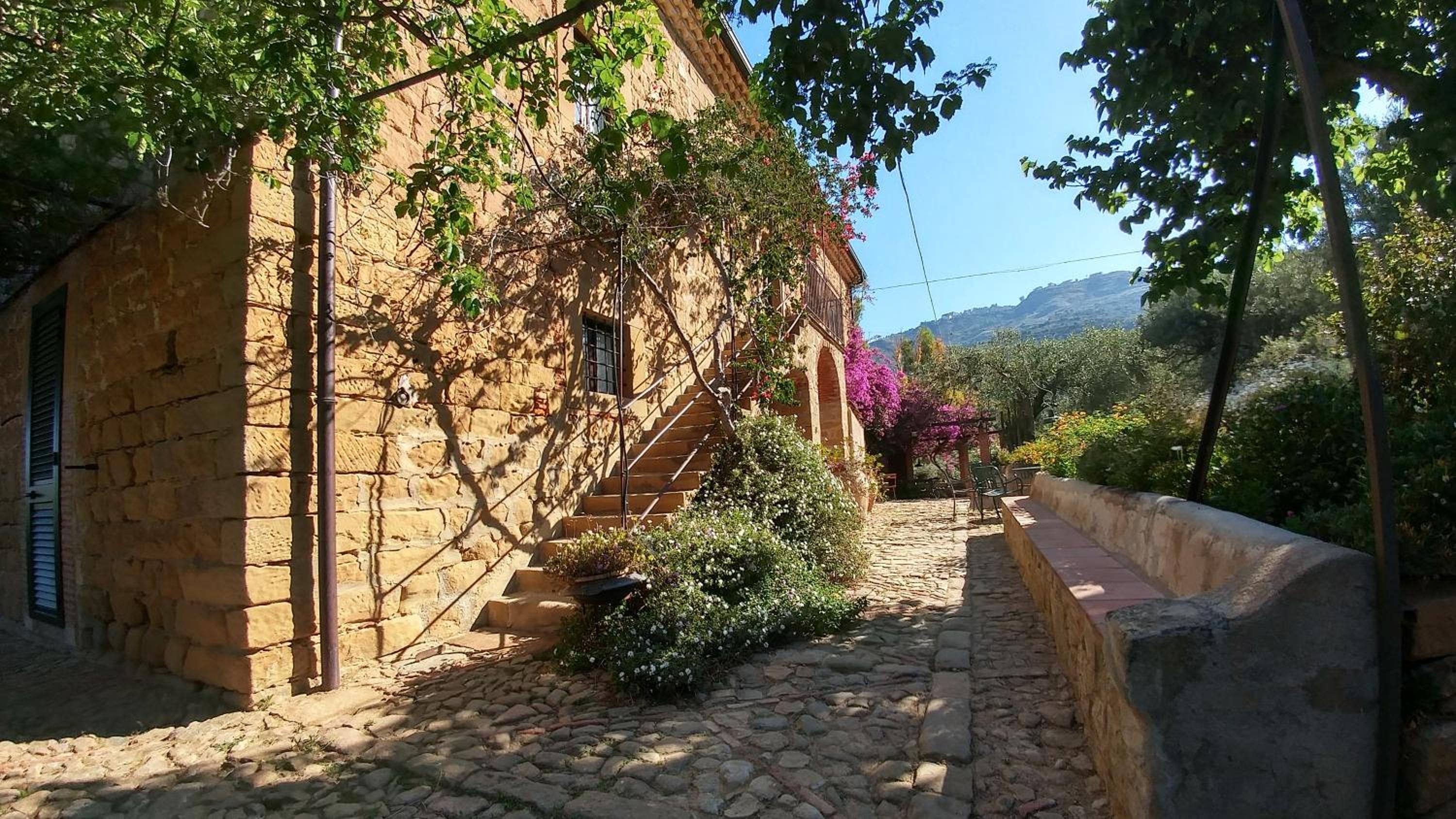 Casa Migliaca view 4