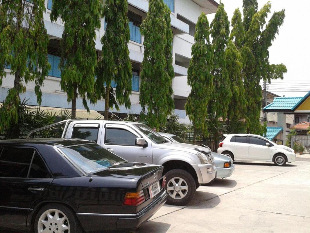 Santipran Place