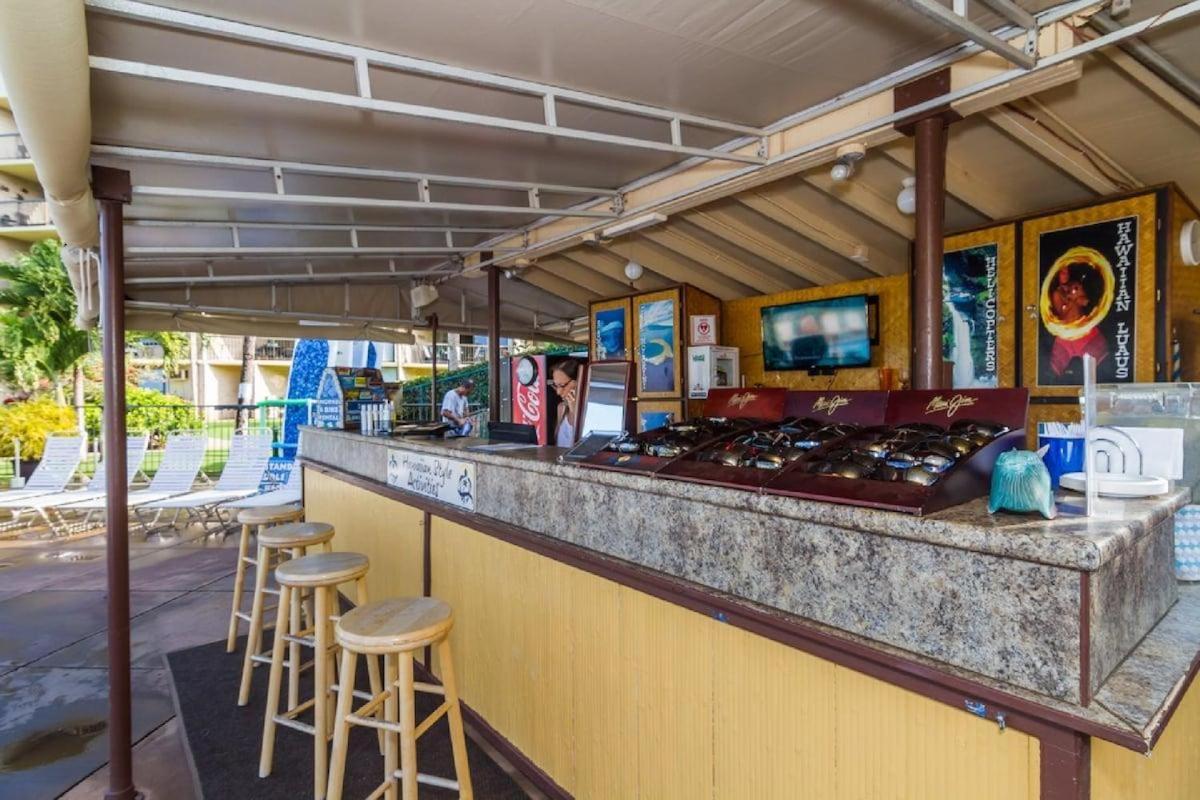 Maui Sunset A404 · MSN A404 OceanFront Remodeled Condo