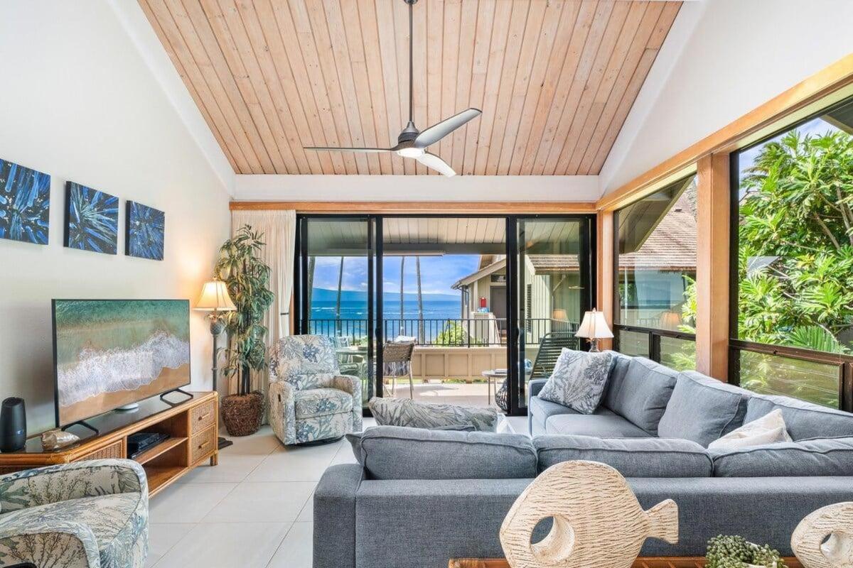 Kahana Village 17 · KHV 17 Spacious 2BD Condo w Oceanviews and S