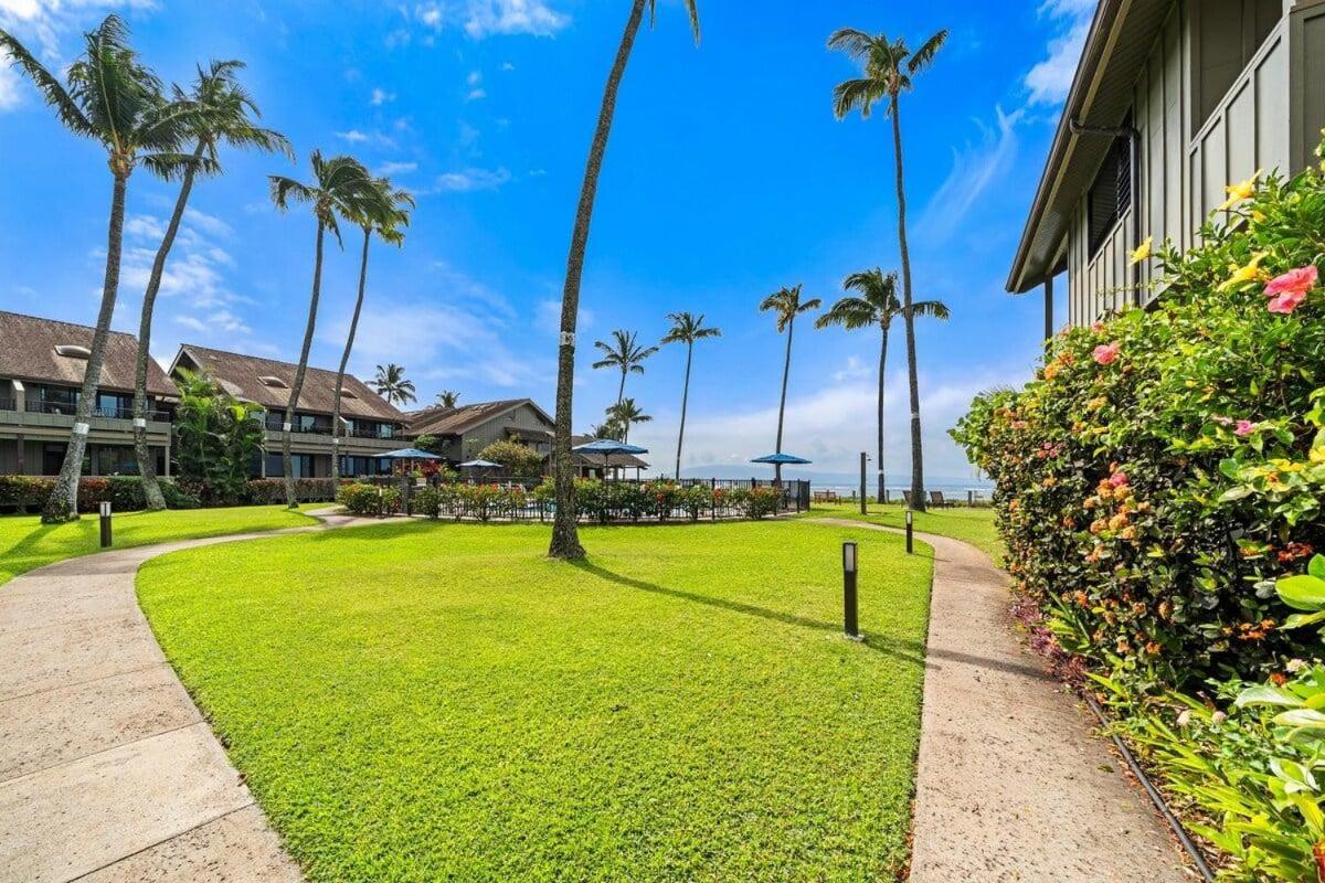 Kahana Village 17 · KHV 17 Spacious 2BD Condo w Oceanviews and S