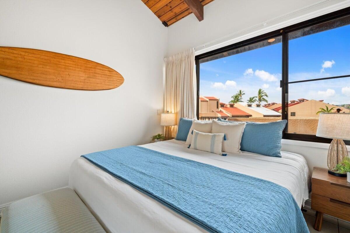 Kamaole Sands 8409 · KAS 8409 Ocean Views from this Freshly Upda