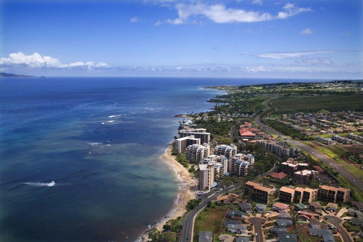 Royal Kahana 616 · RK 616 Oceanfront Escape w Pool | Steps2Beach