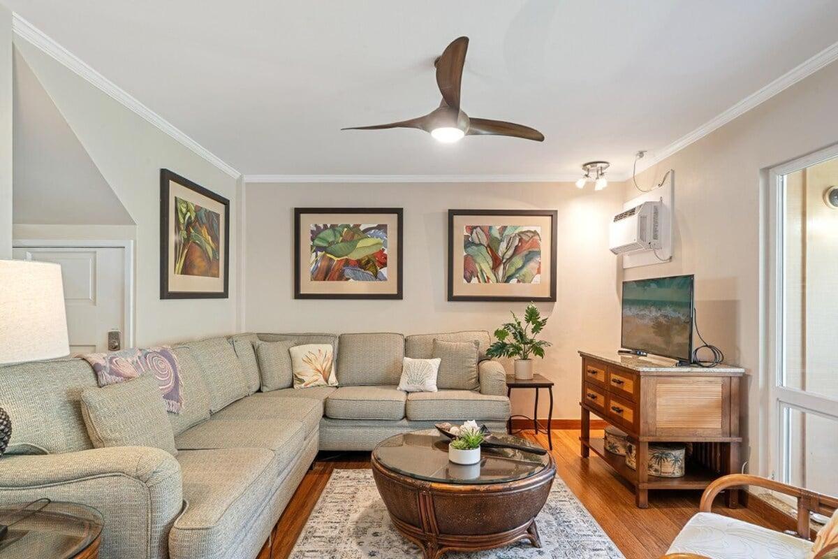 Puamana 153-4 · PU 153-4 Spacious Puamana Unit & Walk To The Bea