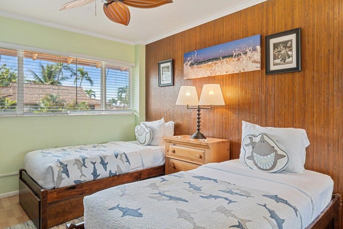 Puamana 153-4 · PU 153-4 Spacious Puamana Unit & Walk To The Bea