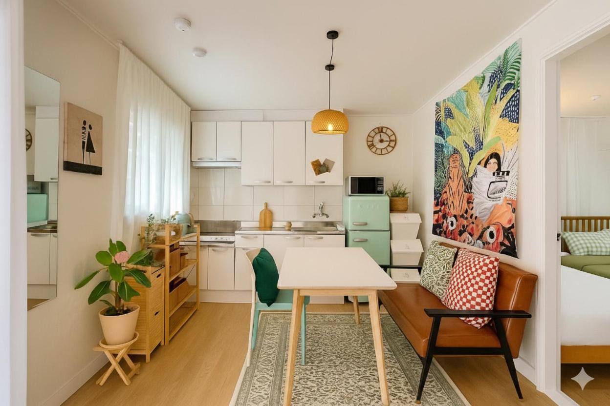 Airport Bus Direct, 5min to Hongdae,Hapjeong,K-POP,Gangnam,Entire Home