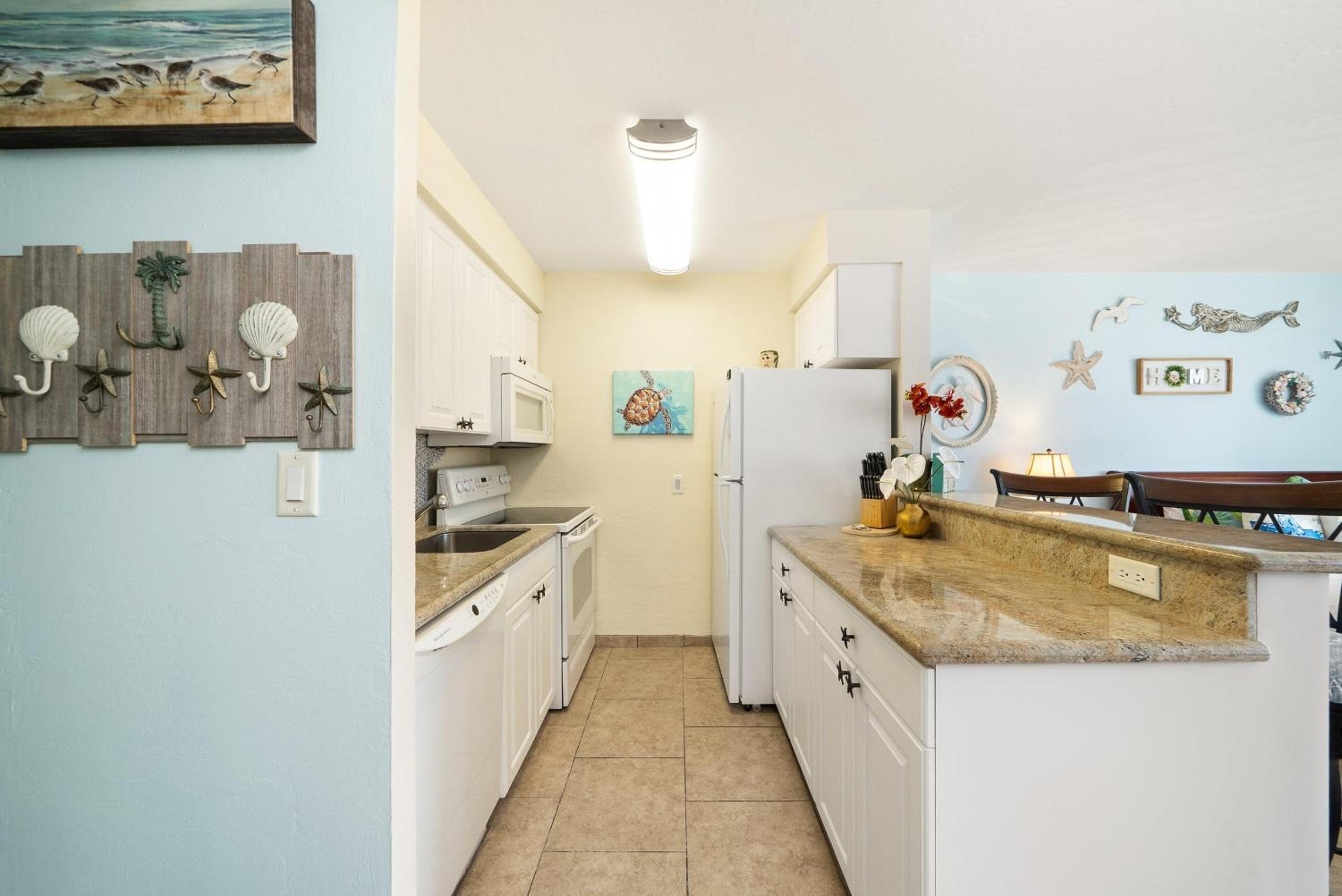 Lahaina Shores 428 · LS 428 Dream Vacation Studio by the Beach a