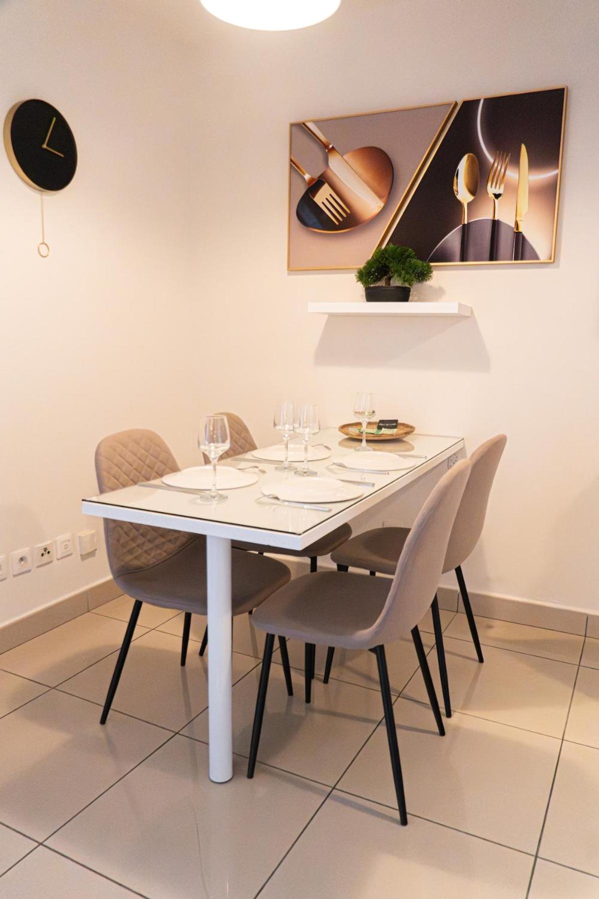 CityRoss-Apt T3-2 chambres -4 pers-Ste Clotilde