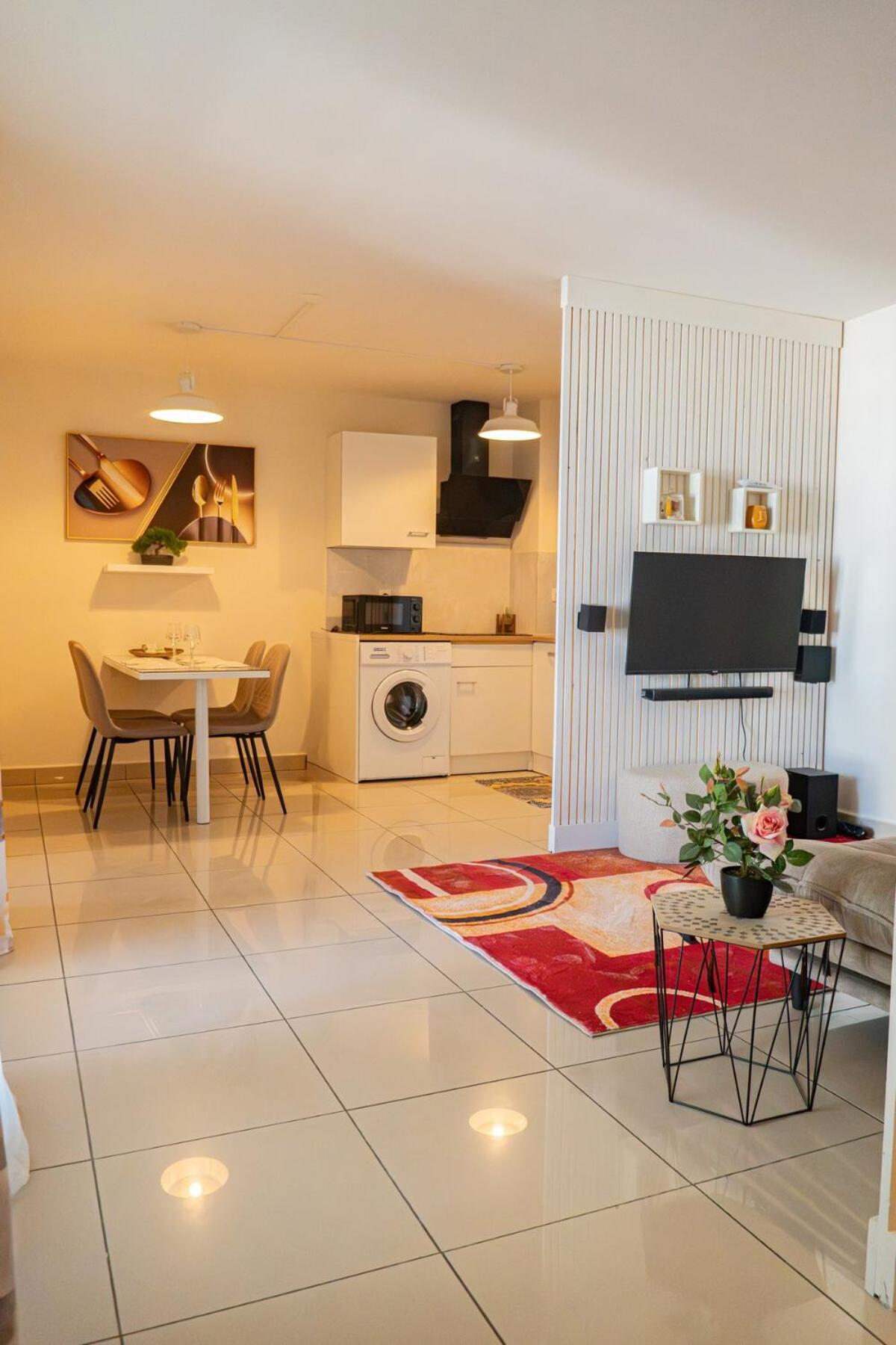 CityRoss-Apt T3-2 chambres -4 pers-Ste Clotilde