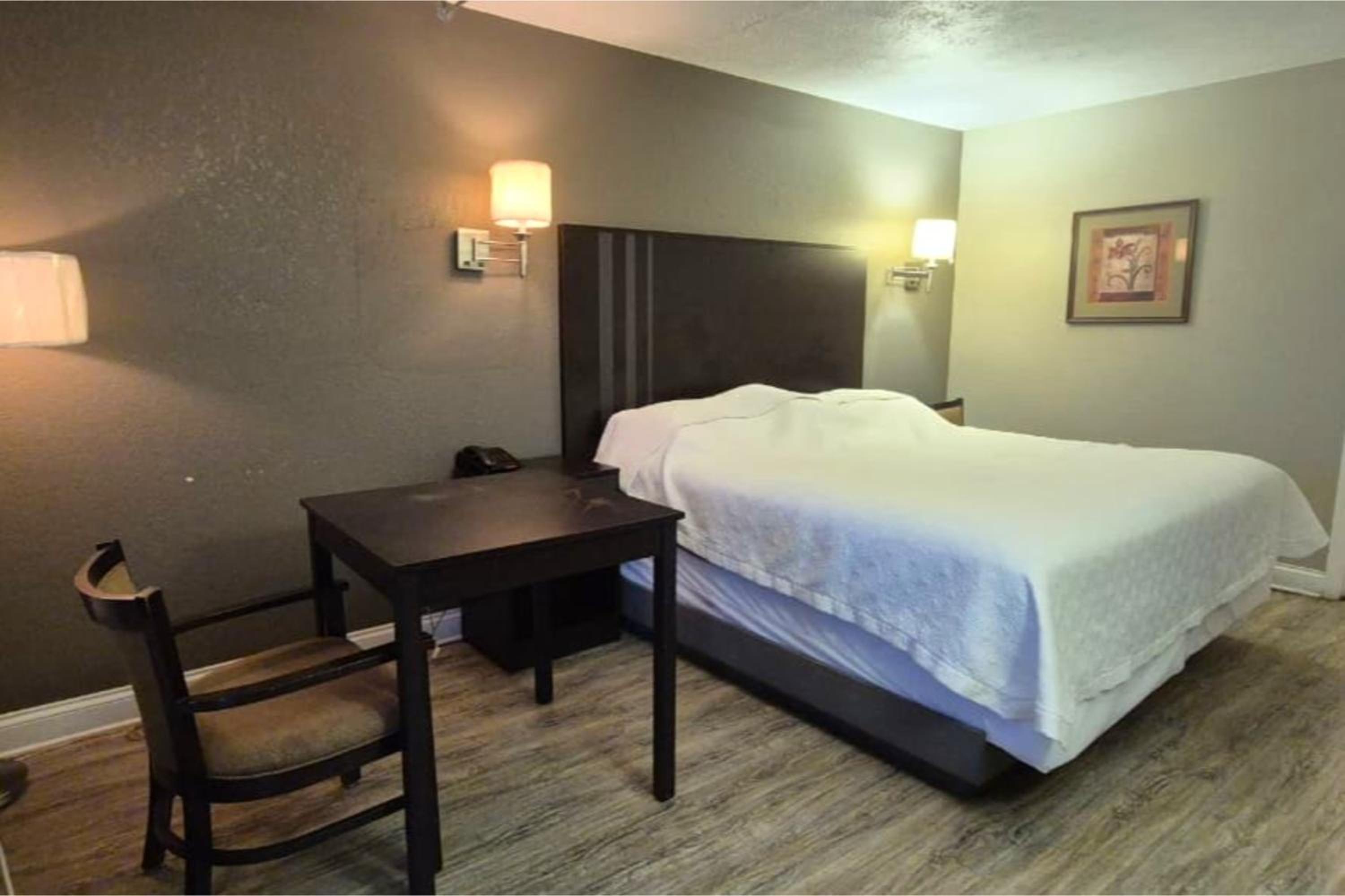 Economy Inn Merrillville By Townhouse I 65