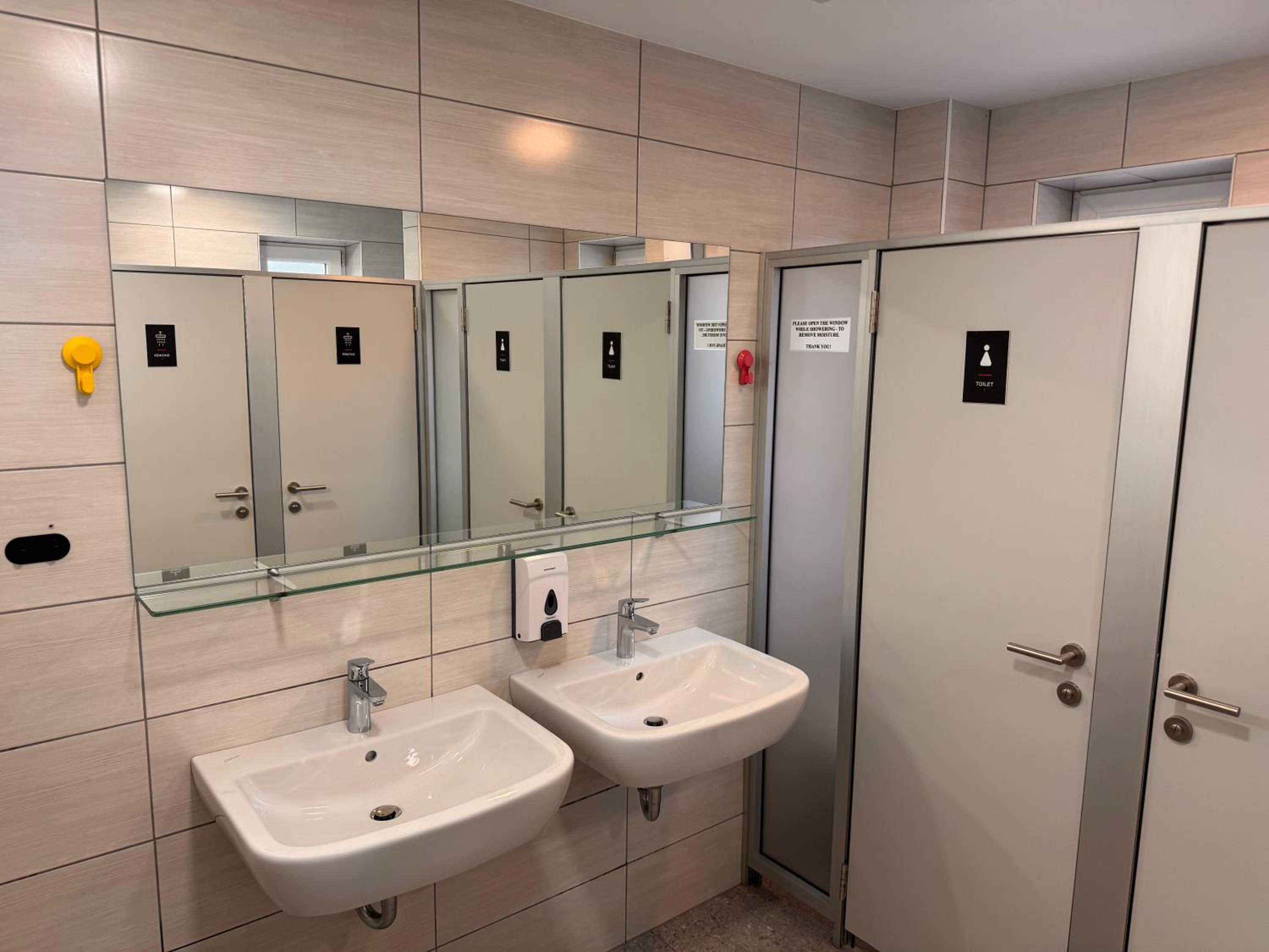 RailwayRooms22