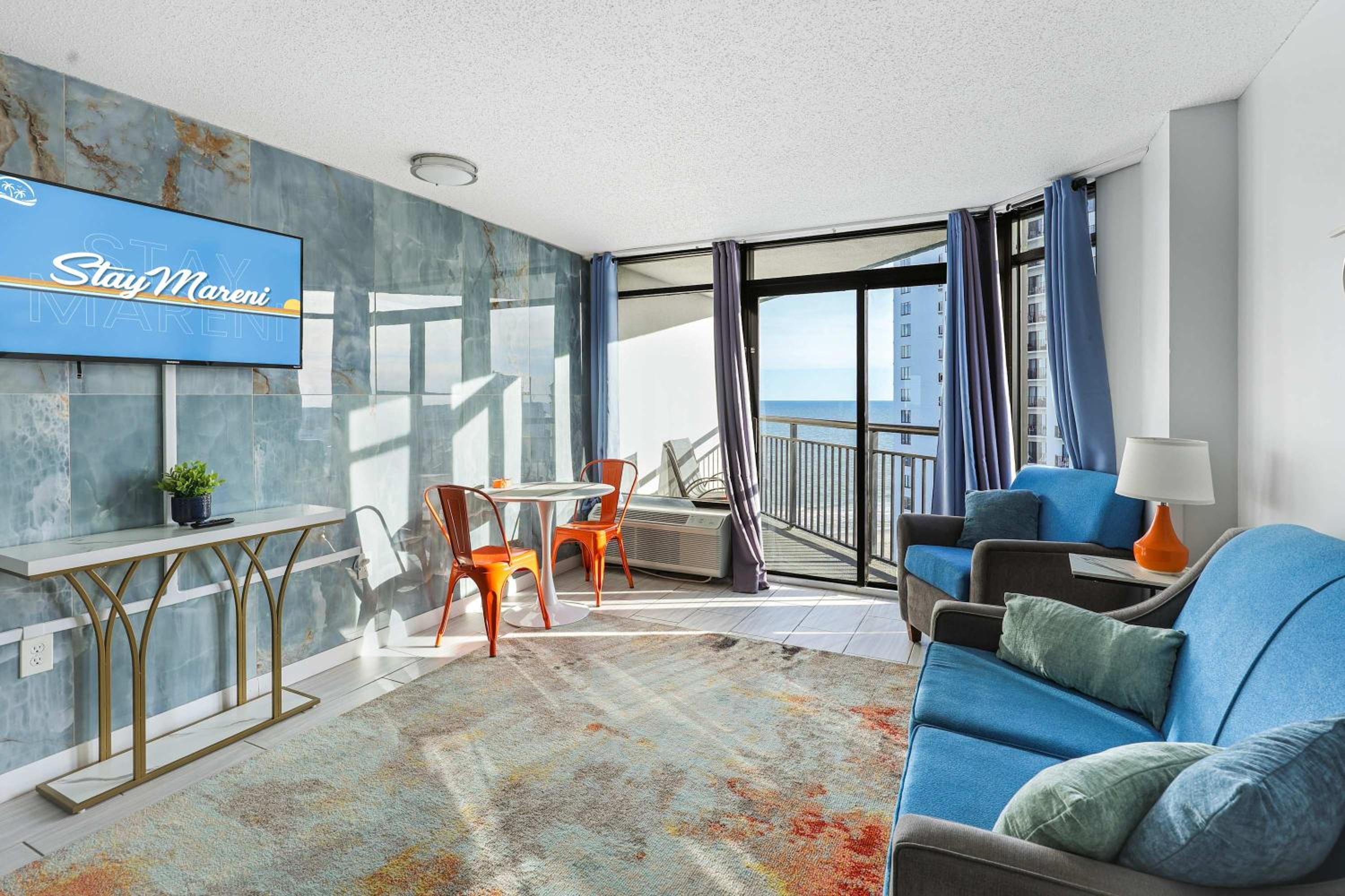 Sunset Dreams by StayMareni - Ocean Views and 2 Balconies Suite