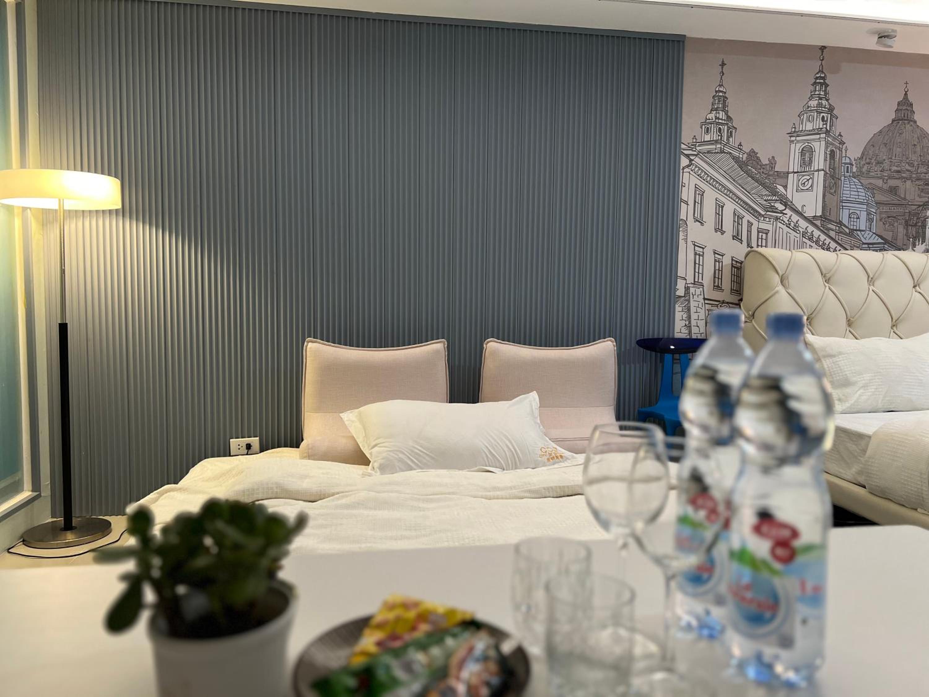 Modern Boutique Spacious Apartment Near Airport OKADA SOLAIRE MOA