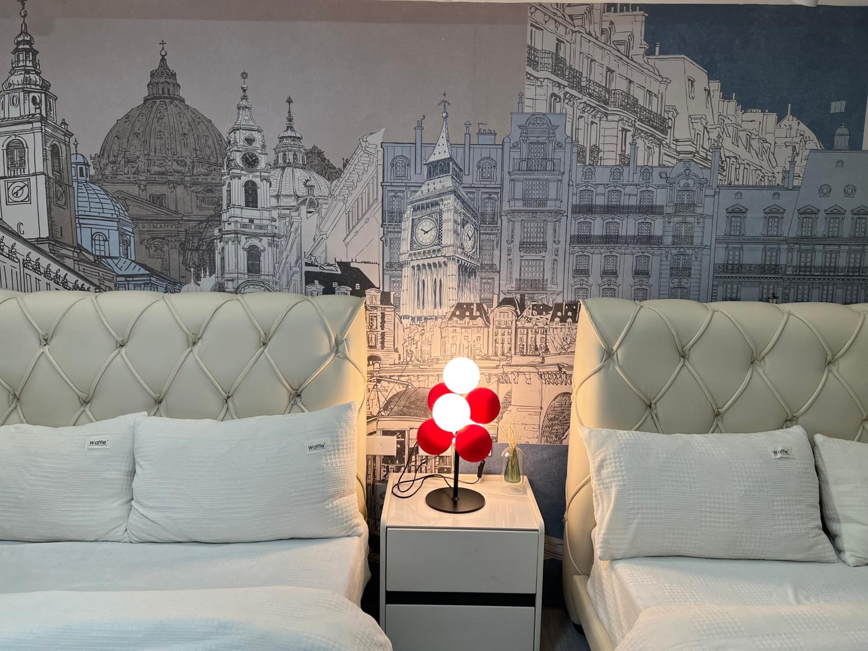 Modern Boutique Spacious Apartment Near Airport OKADA SOLAIRE MOA