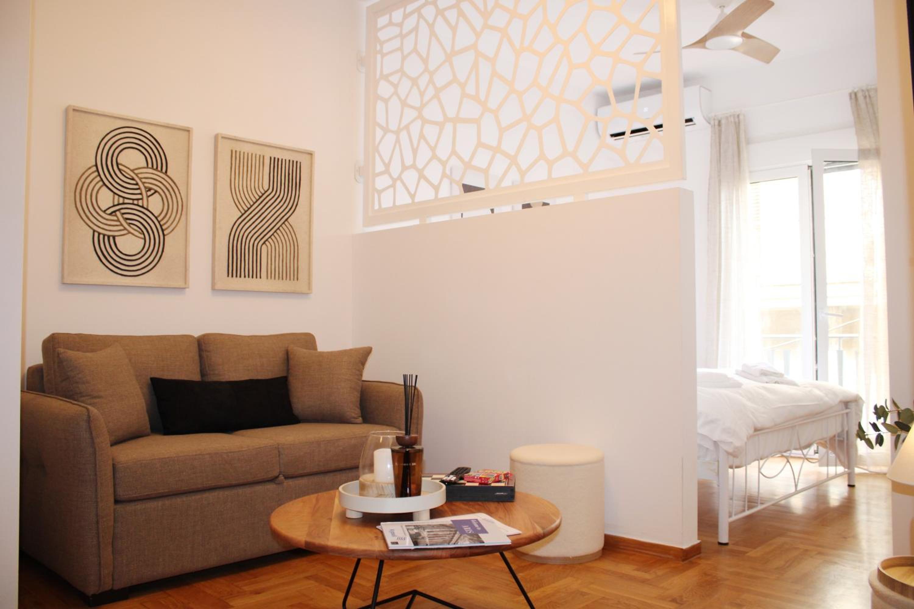 ARIS Central Kypseli- Stylish Boho apartments