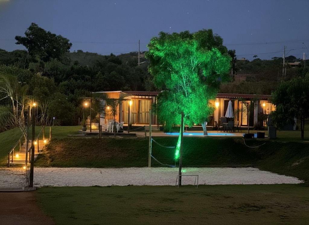 Refugio Moderno com Piscina Quente e Por do Sol