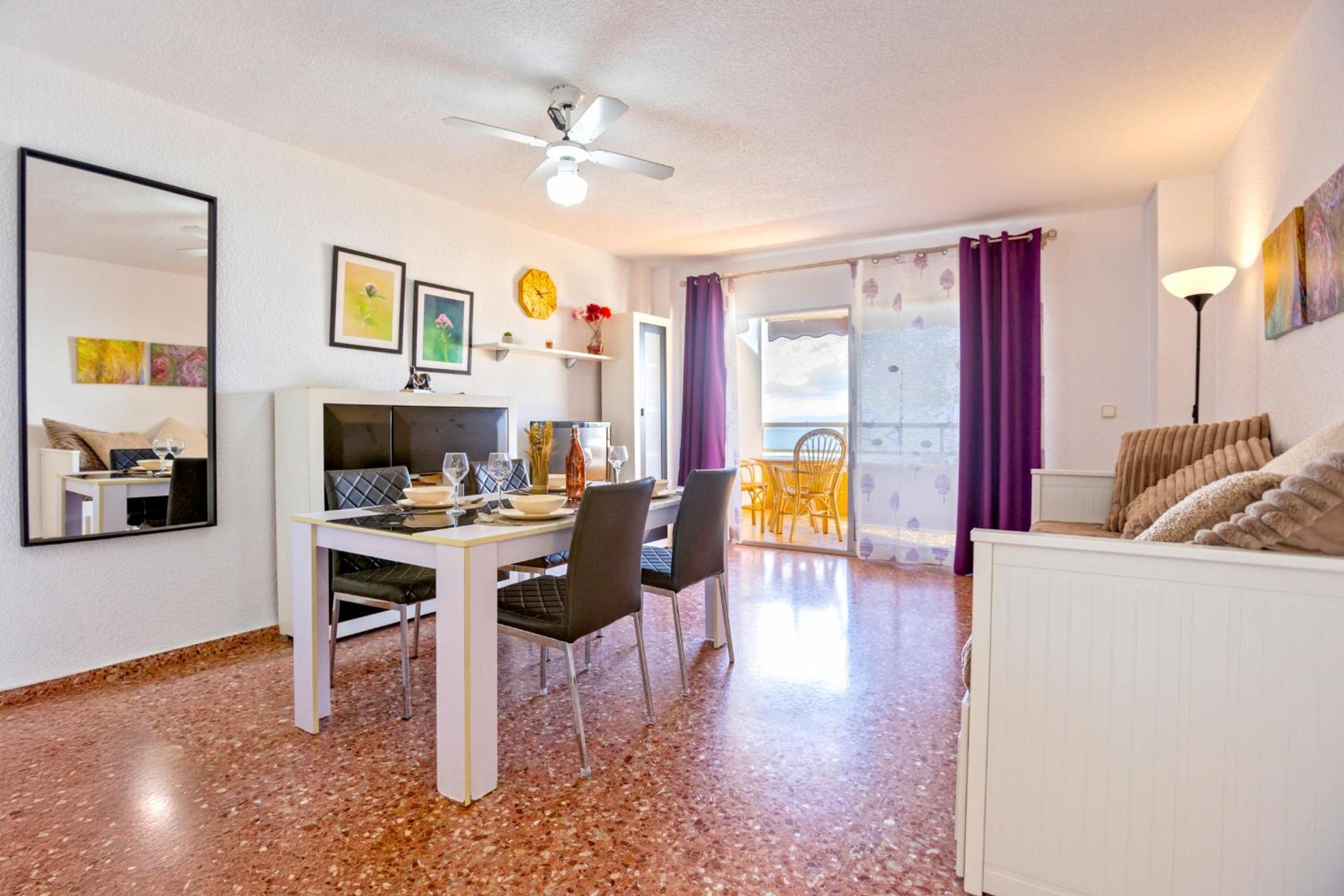 Florazar 2 Pool & Private Balcony
