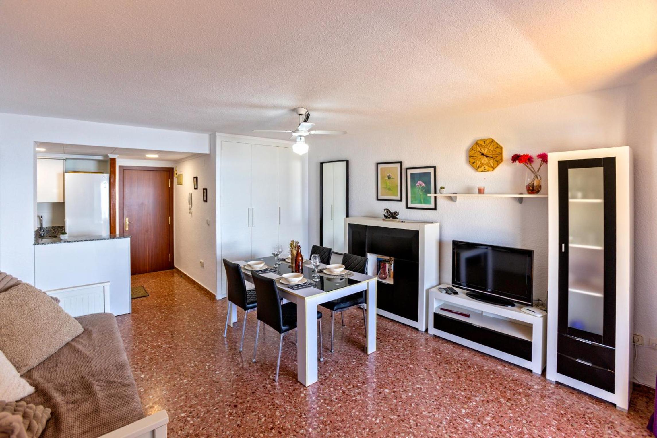 Florazar 2 Pool & Private Balcony