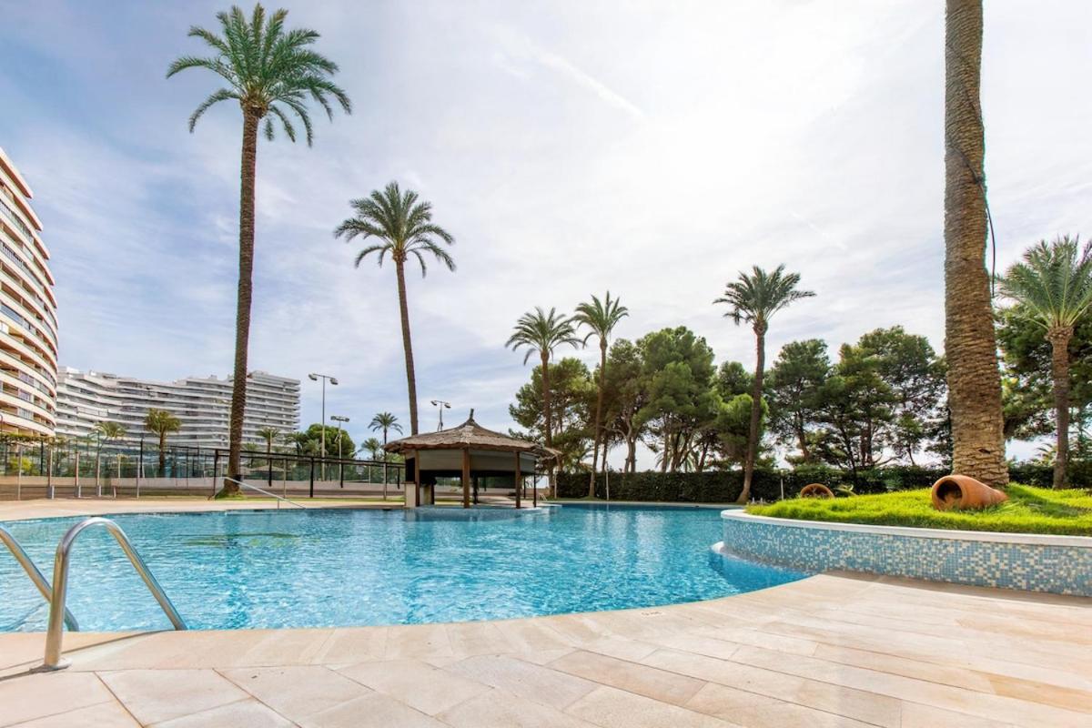 Florazar 2 Pool & Private Balcony