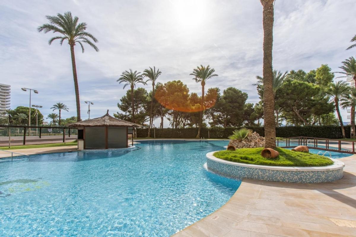 Florazar 2 Pool & Private Balcony