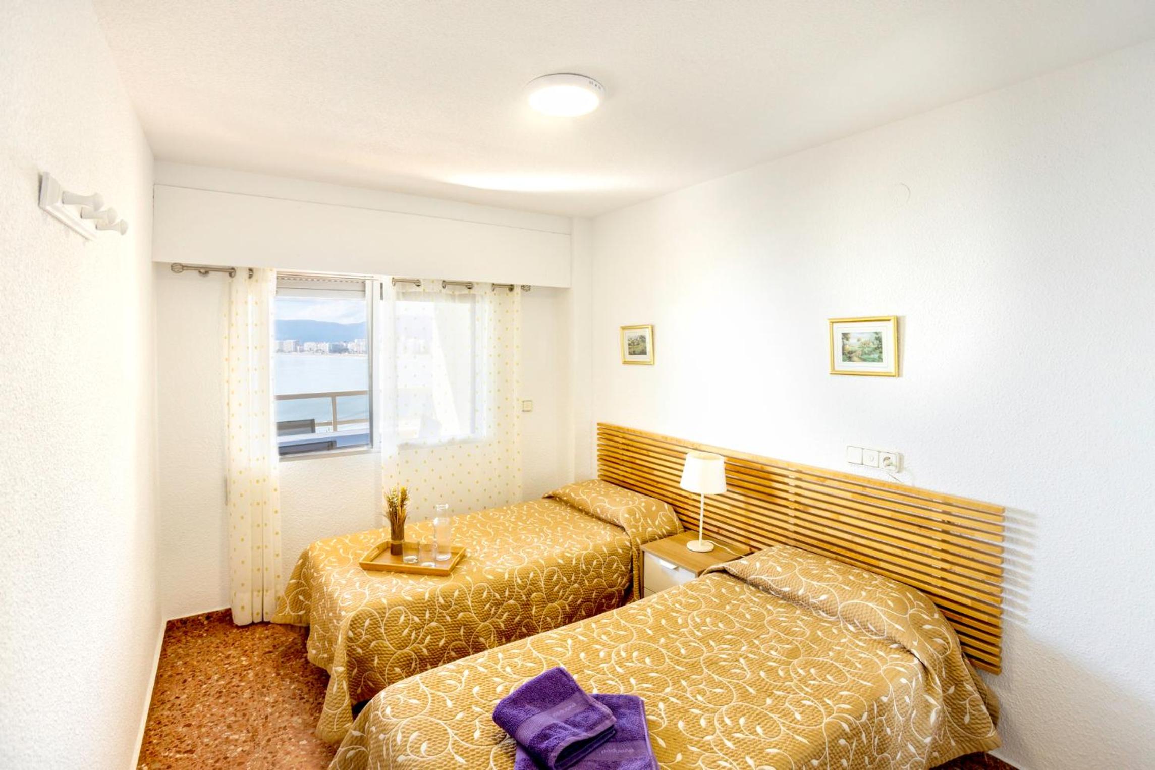 Florazar 2 Pool & Private Balcony