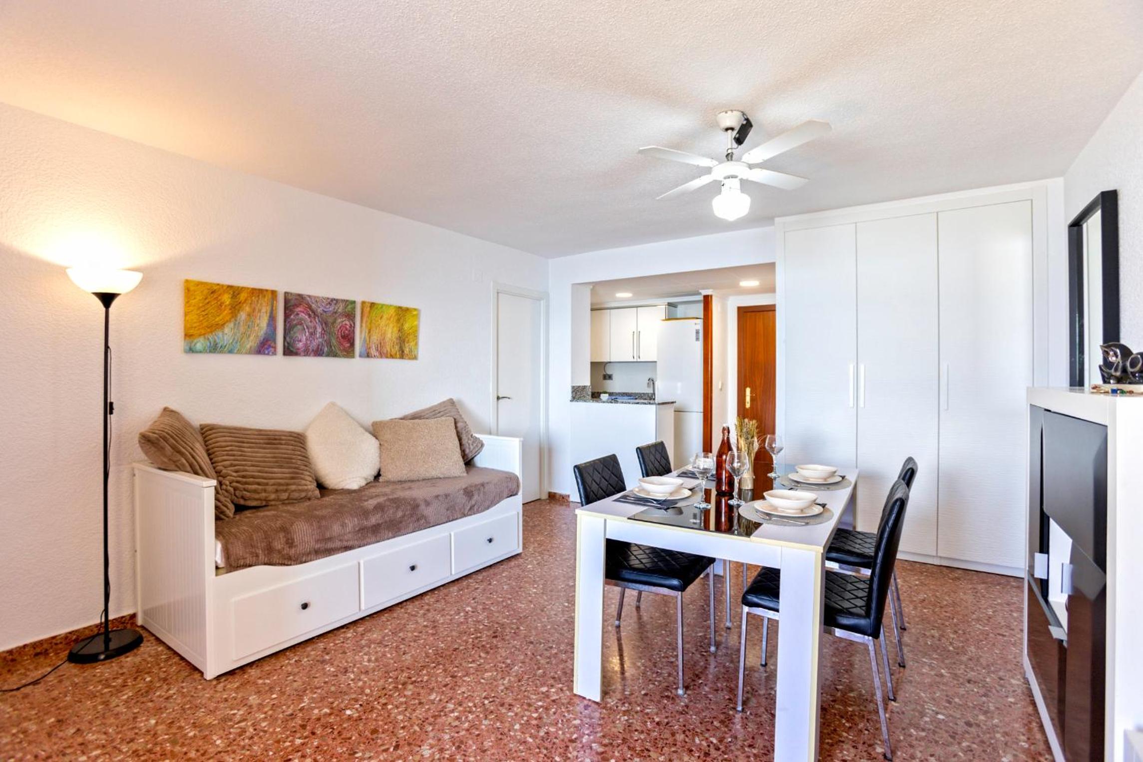 Florazar 2 Pool & Private Balcony