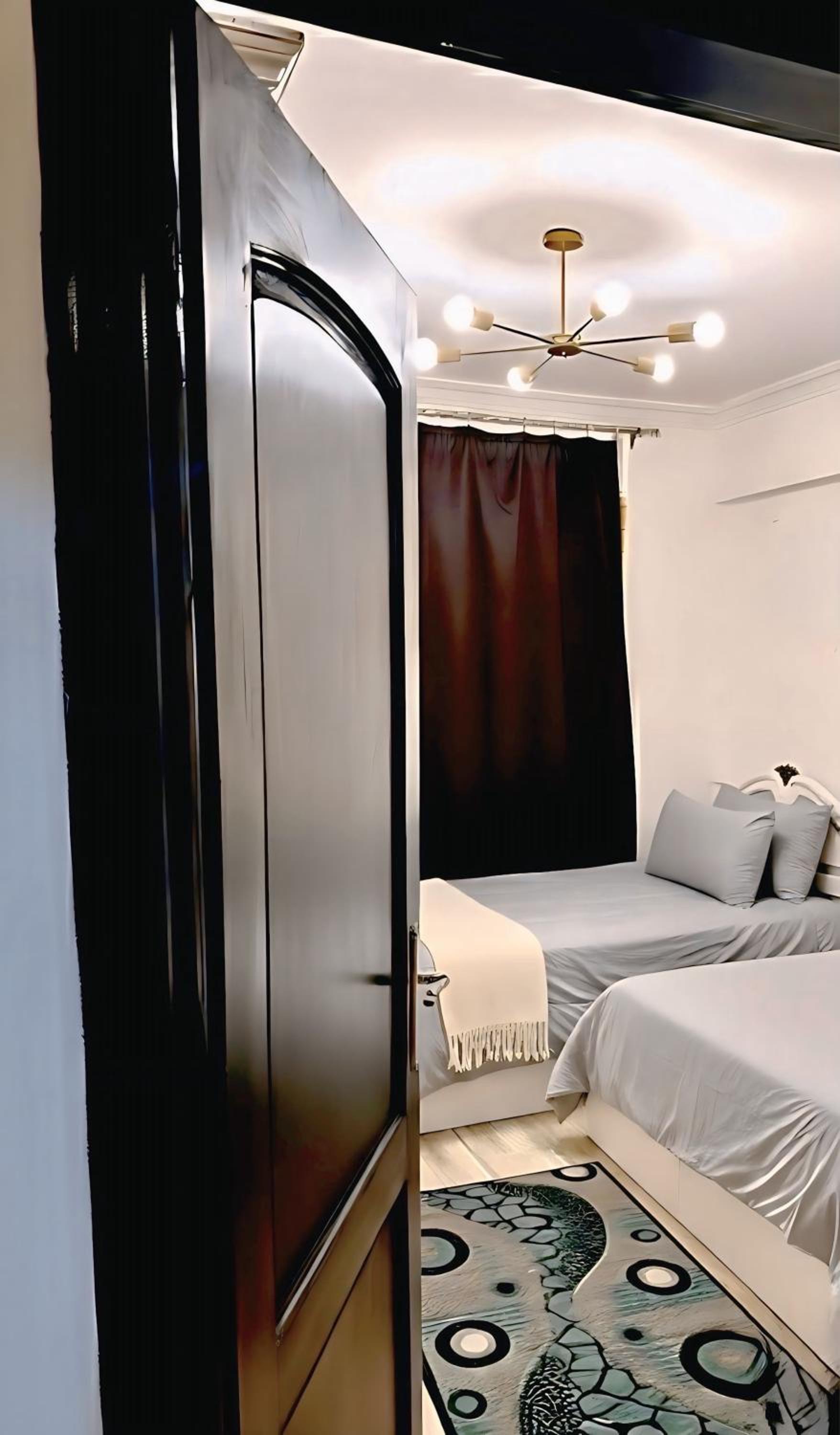 Paradise - Sheikh Zayed Residence