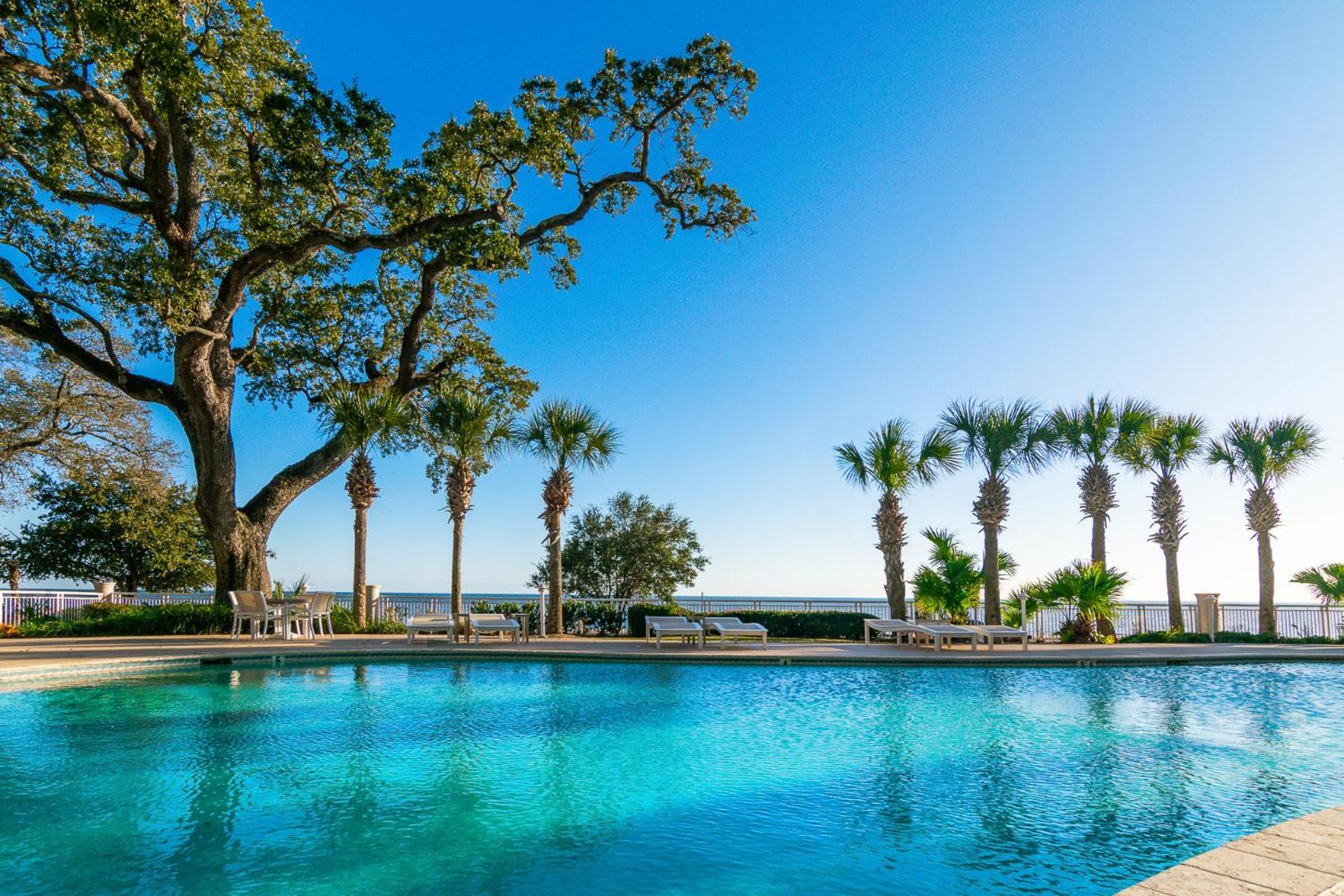 Beachview Condo at Legacy Tower 2 -708 - fully furnished 2 bedroom 2 bathroom