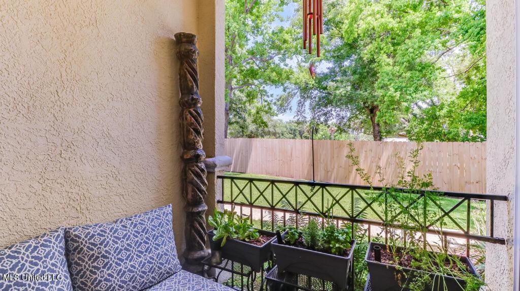 Legacy Villa 2602 - 3 bedroom 2 bath with garage in beachside neighborhood