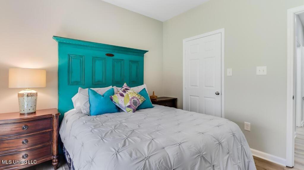 Legacy Villa 2602 - 3 bedroom 2 bath with garage in beachside neighborhood