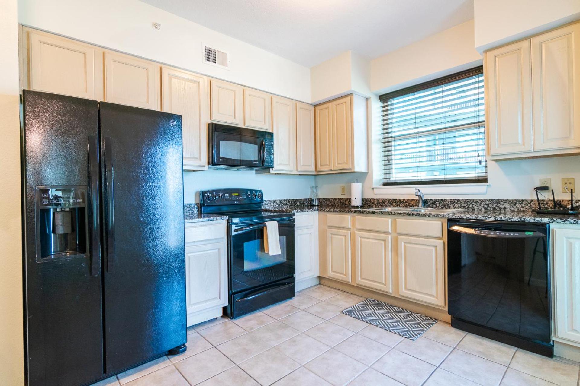 Spacious Beachview End Unit in Legacy Tower 2 -1101 - 3 bedroom 3 bath condo
