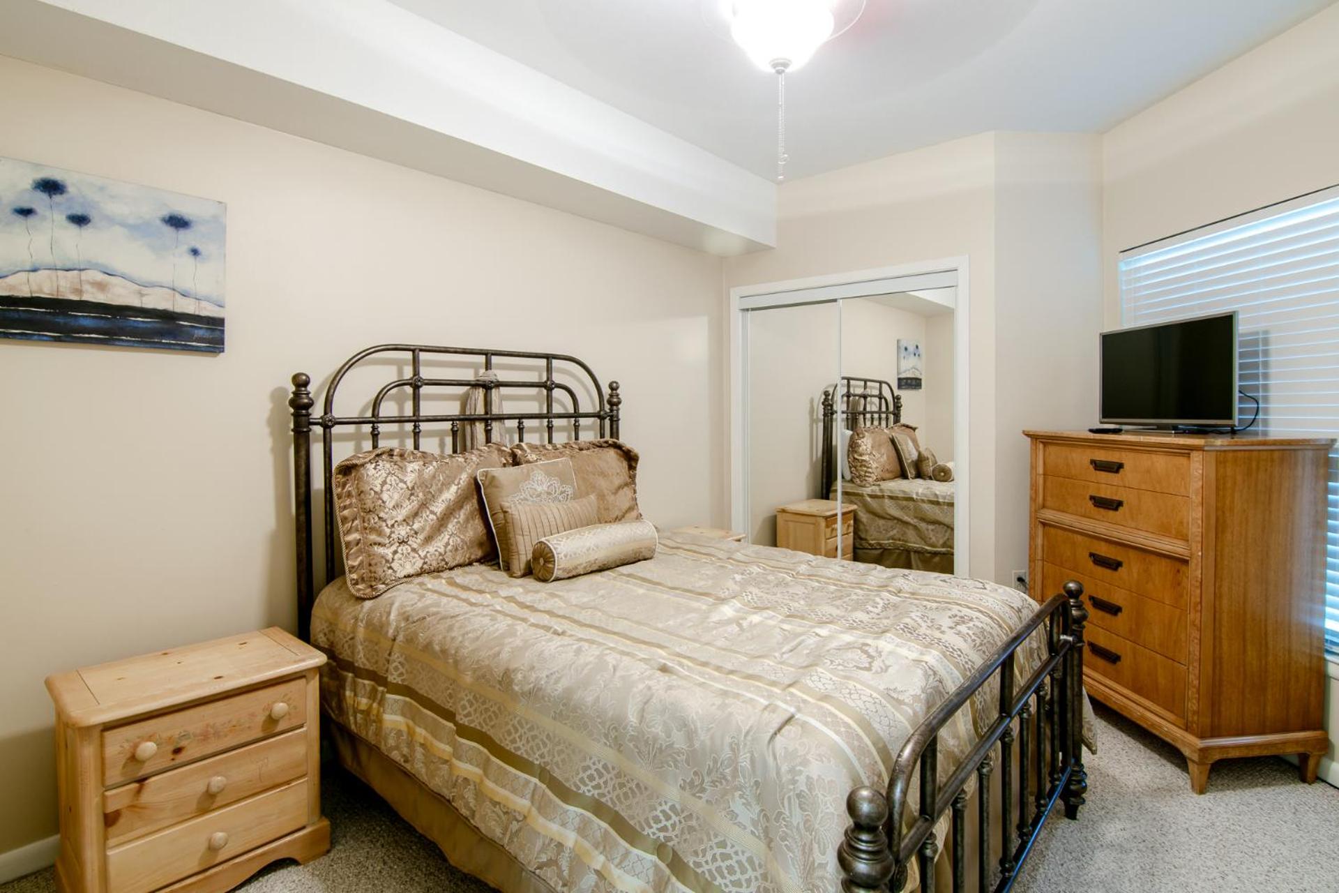 Beachview Condo in Legacy Tower 1 -1104 - fully furnished 2 bedroom 2 bath