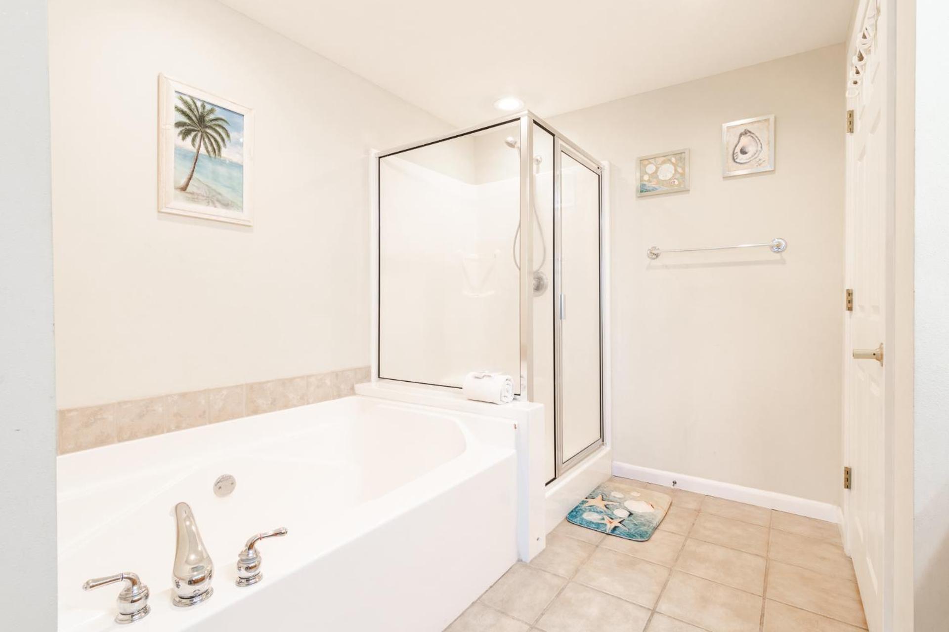 Beachview Condo at Legacy Tower 1 -202 - fully furnished 2 bedroom 2 bathroom