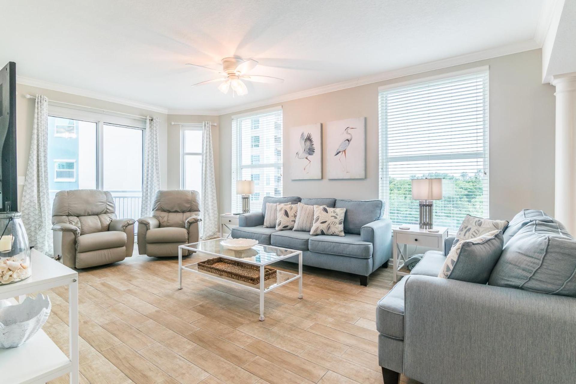 Spacious Beachview End Unit in Legacy Tower 1-508 - 3 bedroom 3 bath condo