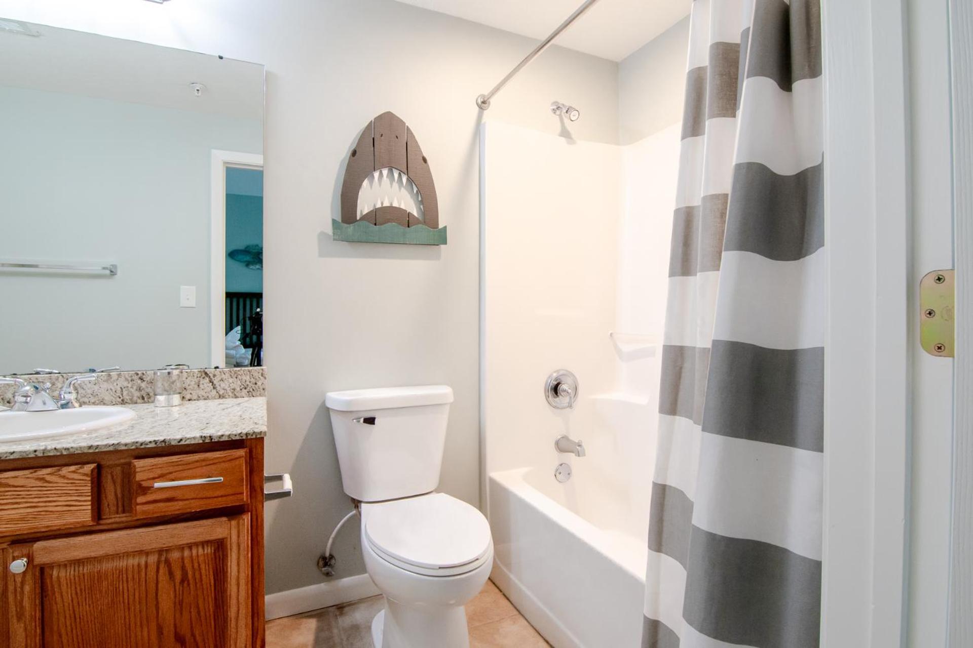 Spacious Beachview End Unit in Legacy Tower 1-508 - 3 bedroom 3 bath condo