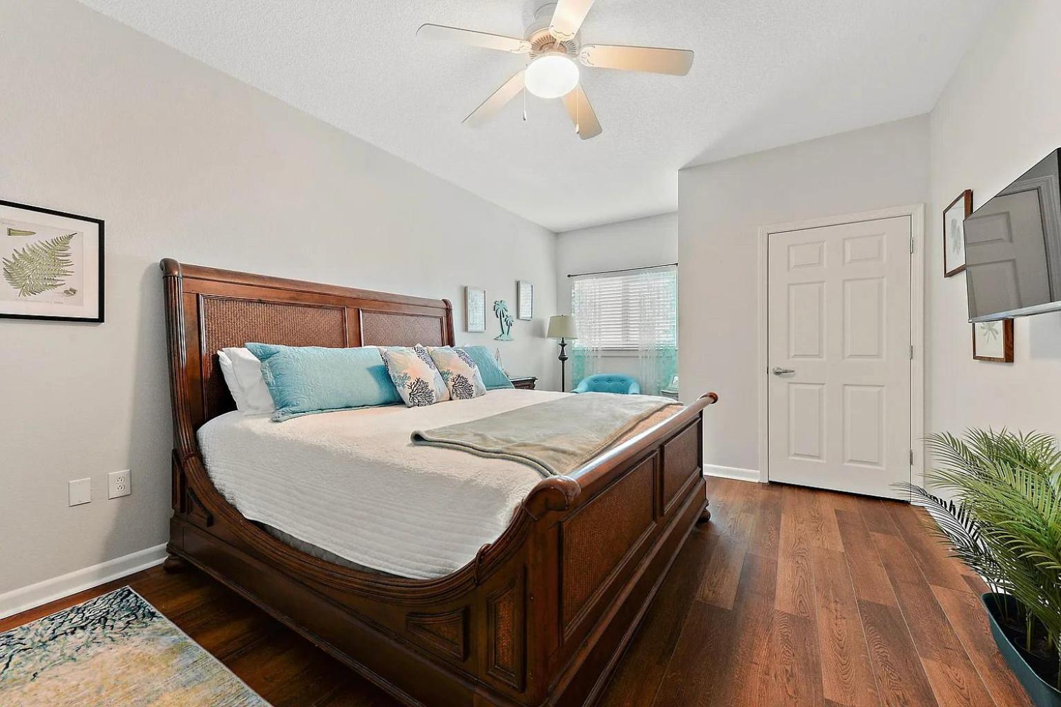 Spacious Beach View, End Unit in Legacy Tower 2-1301 - 3 Bedroom 3 Bath Condo