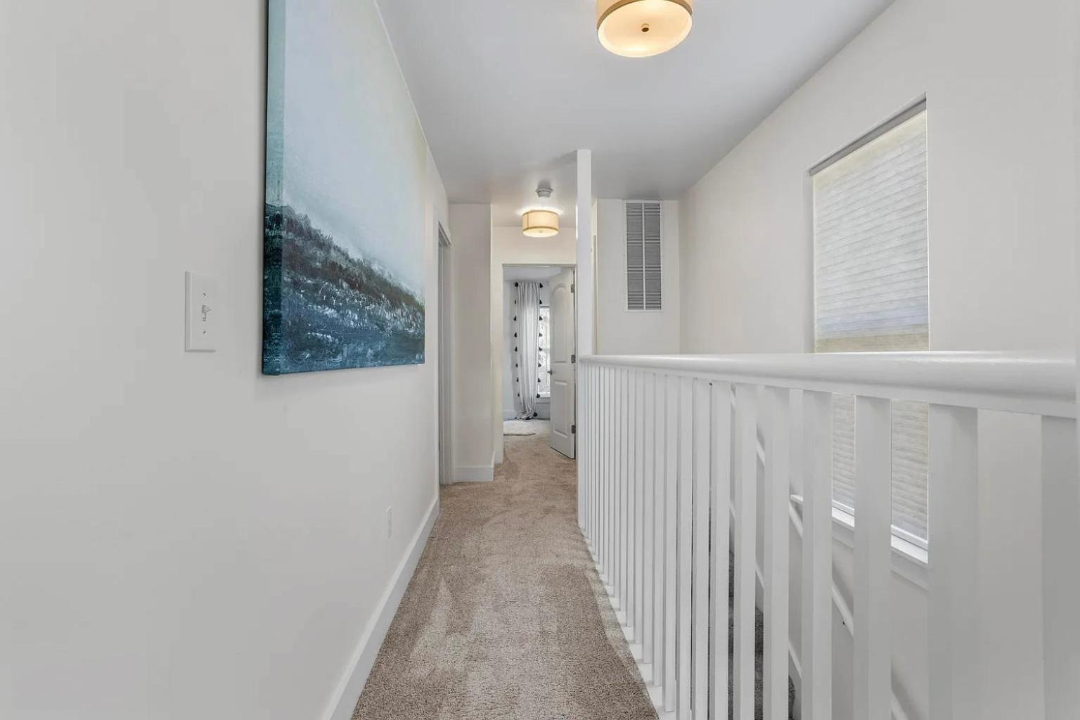 Pelican Cove Cottage located Downtown Ocean Springs