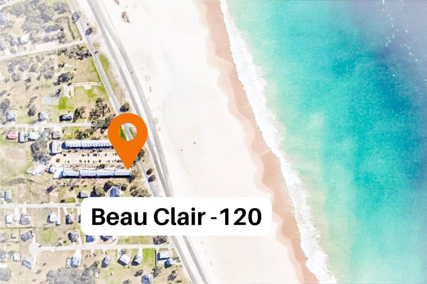 120 Beau Clair - Beachview Townhome with Balcony and Deck in Long Beach