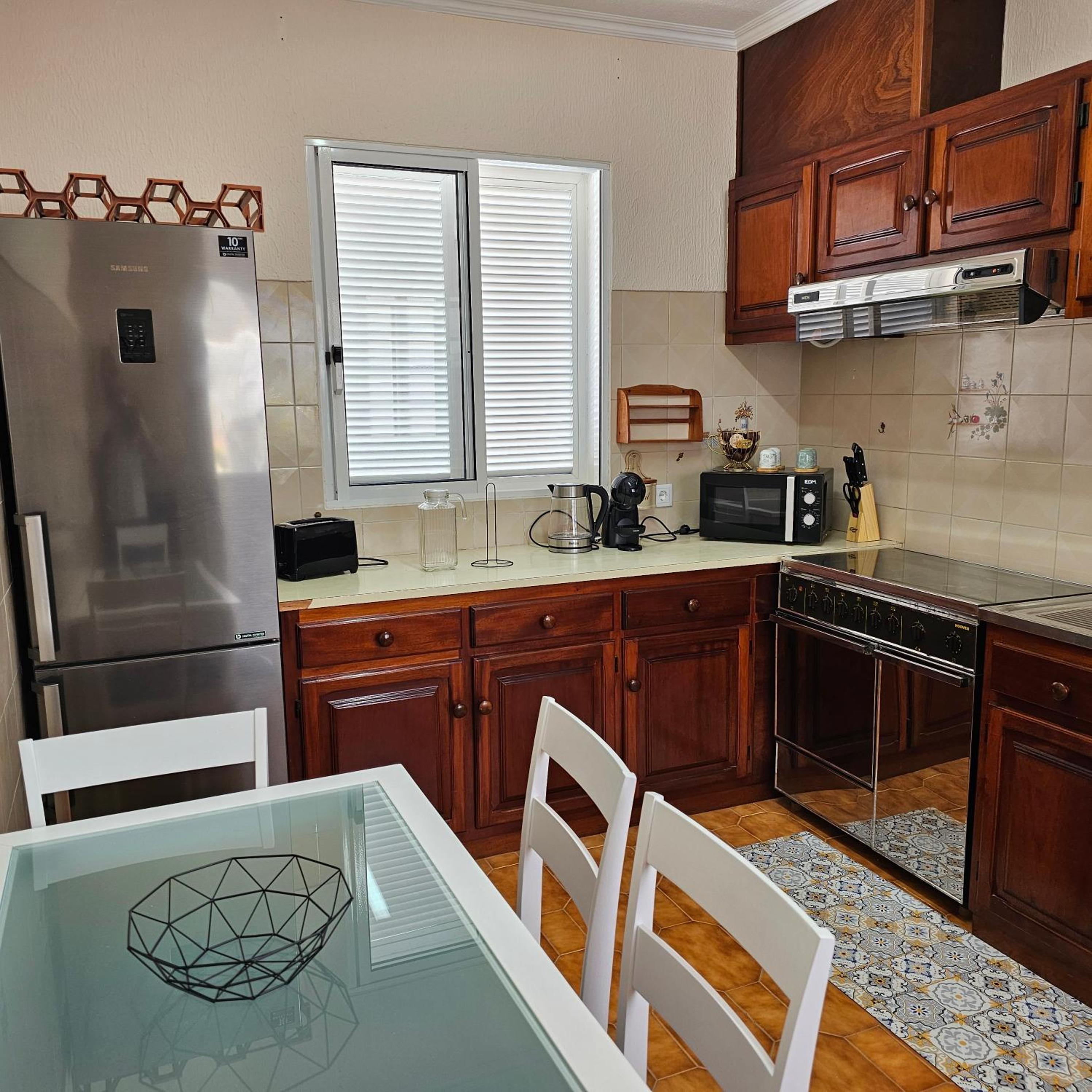 JoLi Larano - APT with 3 bedroom and 2 wc