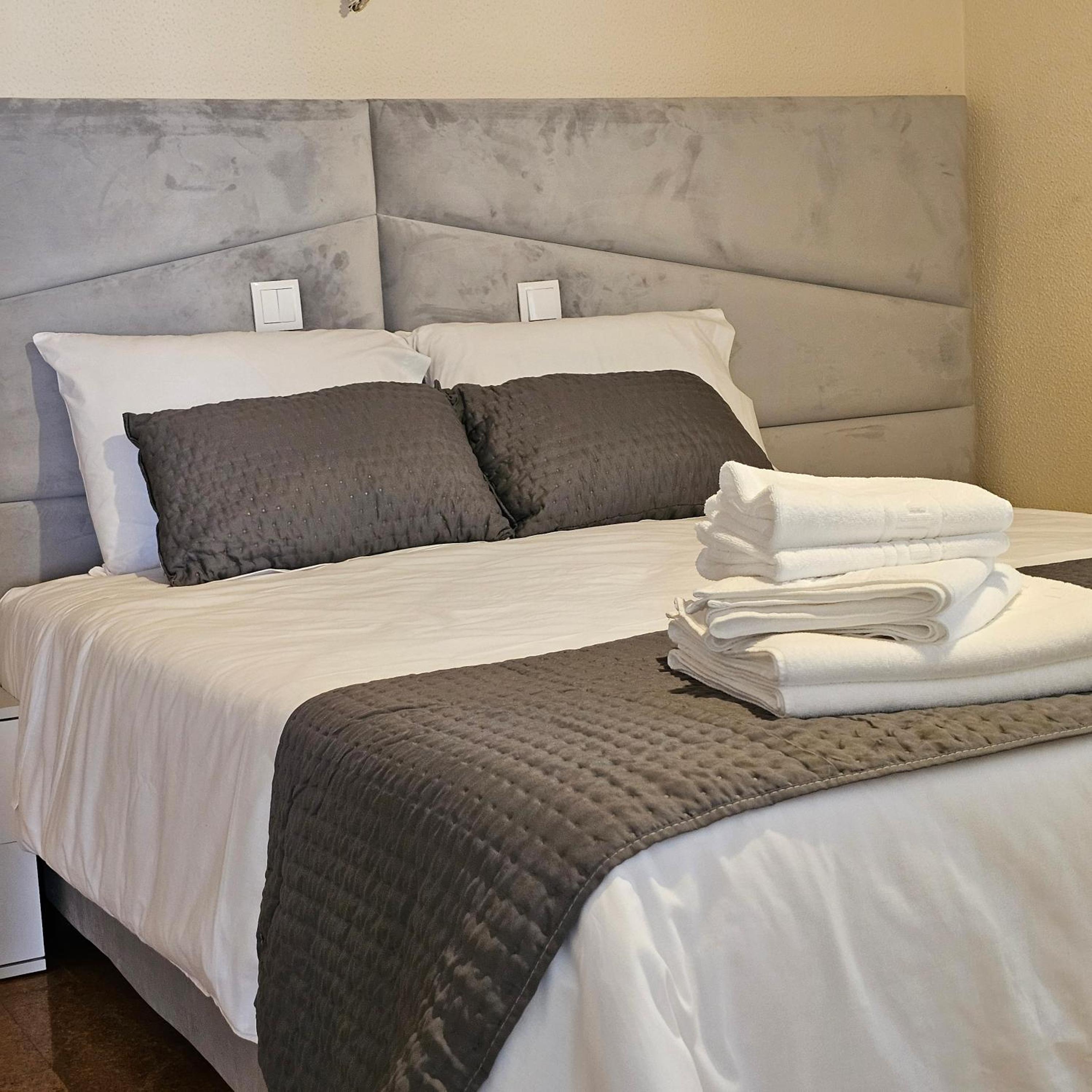 JoLi Larano - APT with 3 bedroom and 2 wc