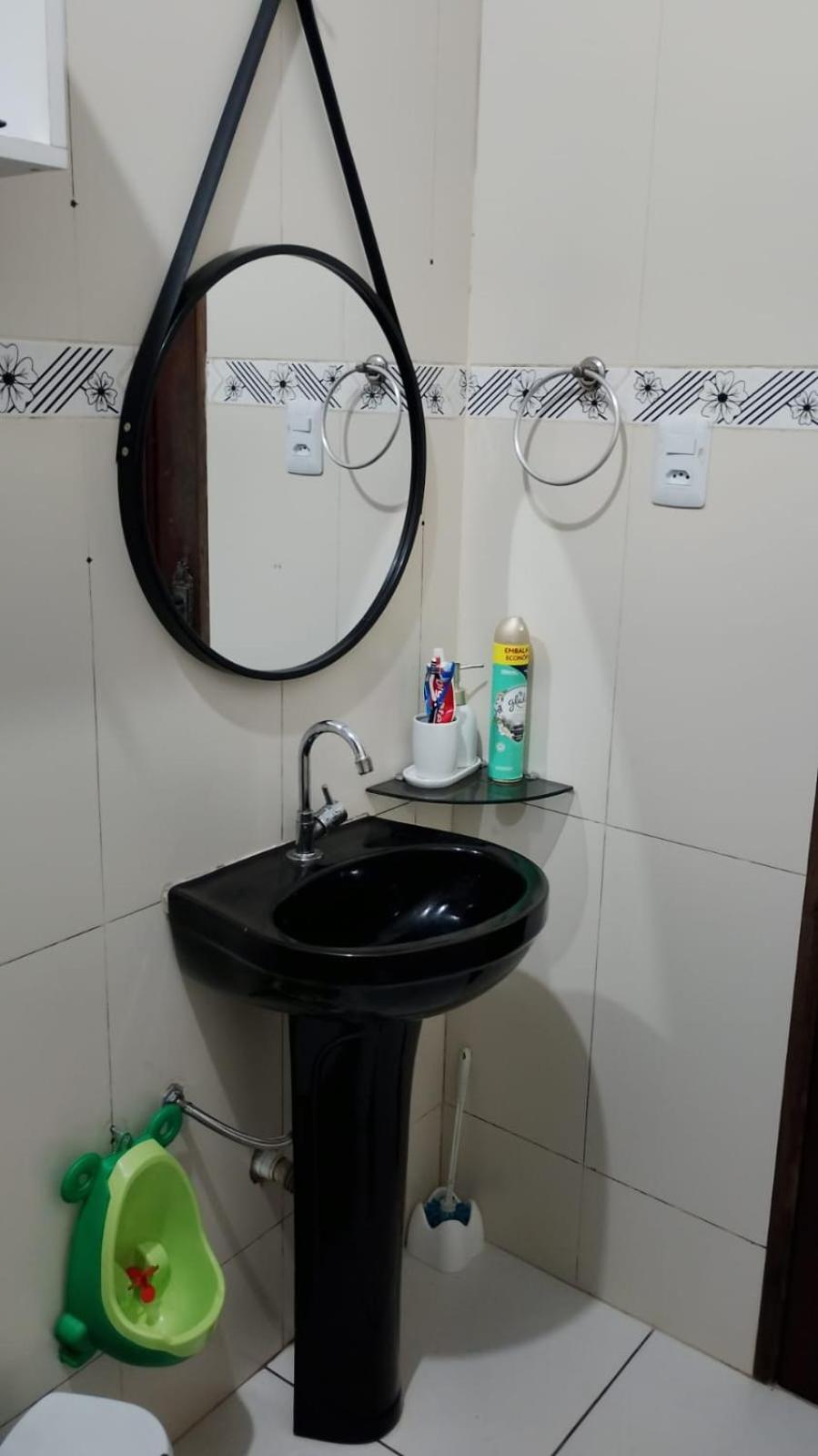 Casa Ampla com Garagem Ar-condicionado no Centro
