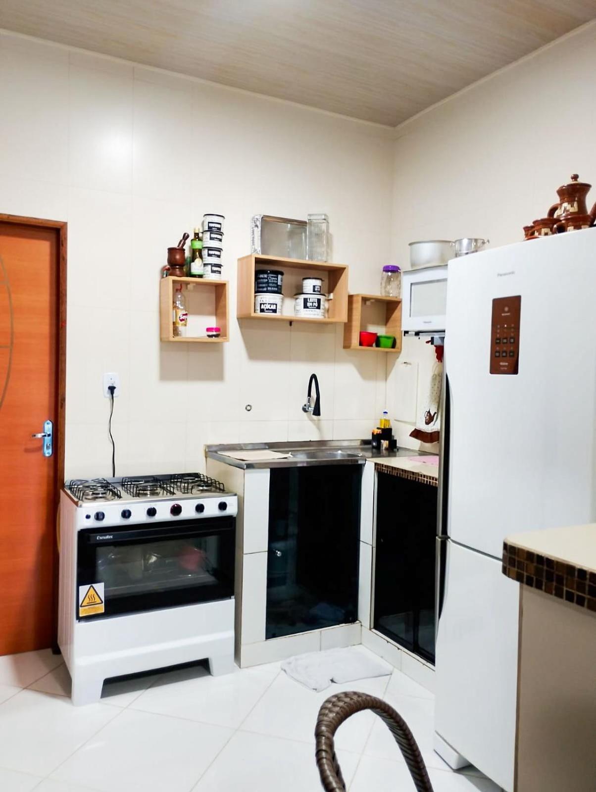 Casa Ampla com Garagem Ar-condicionado no Centro