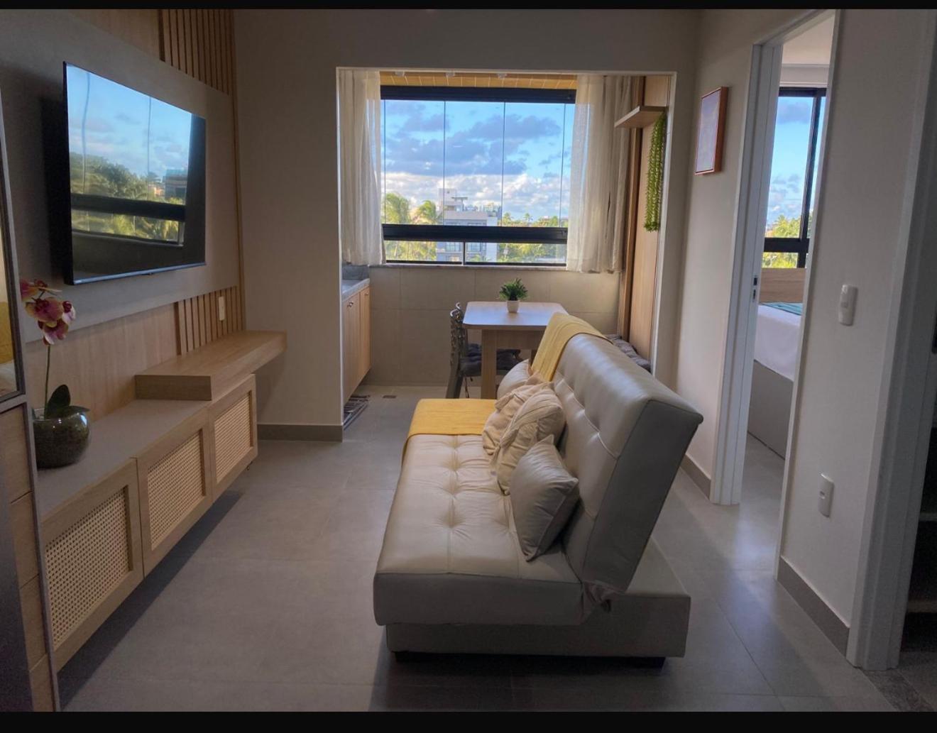 Premium Central 4mim a pé da praia flat completo climatizado