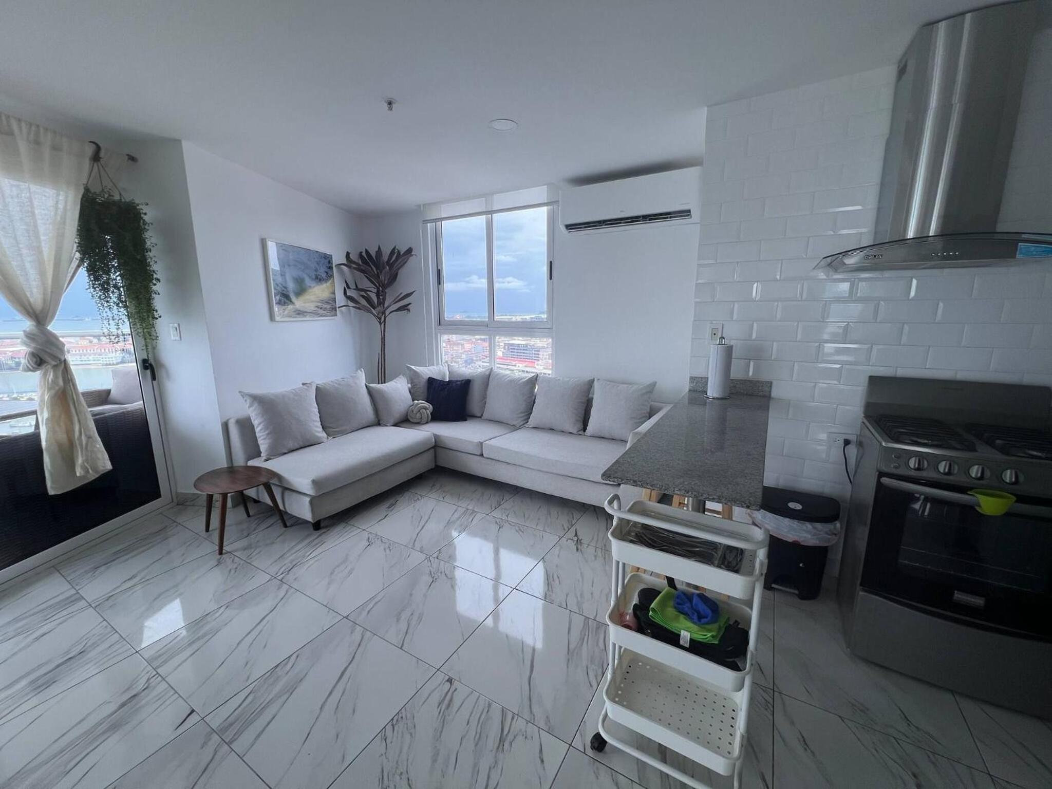 Balboa Avenue Sky Suites