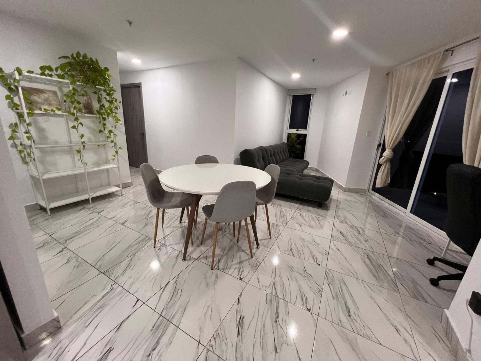 Balboa Avenue Sky Suites