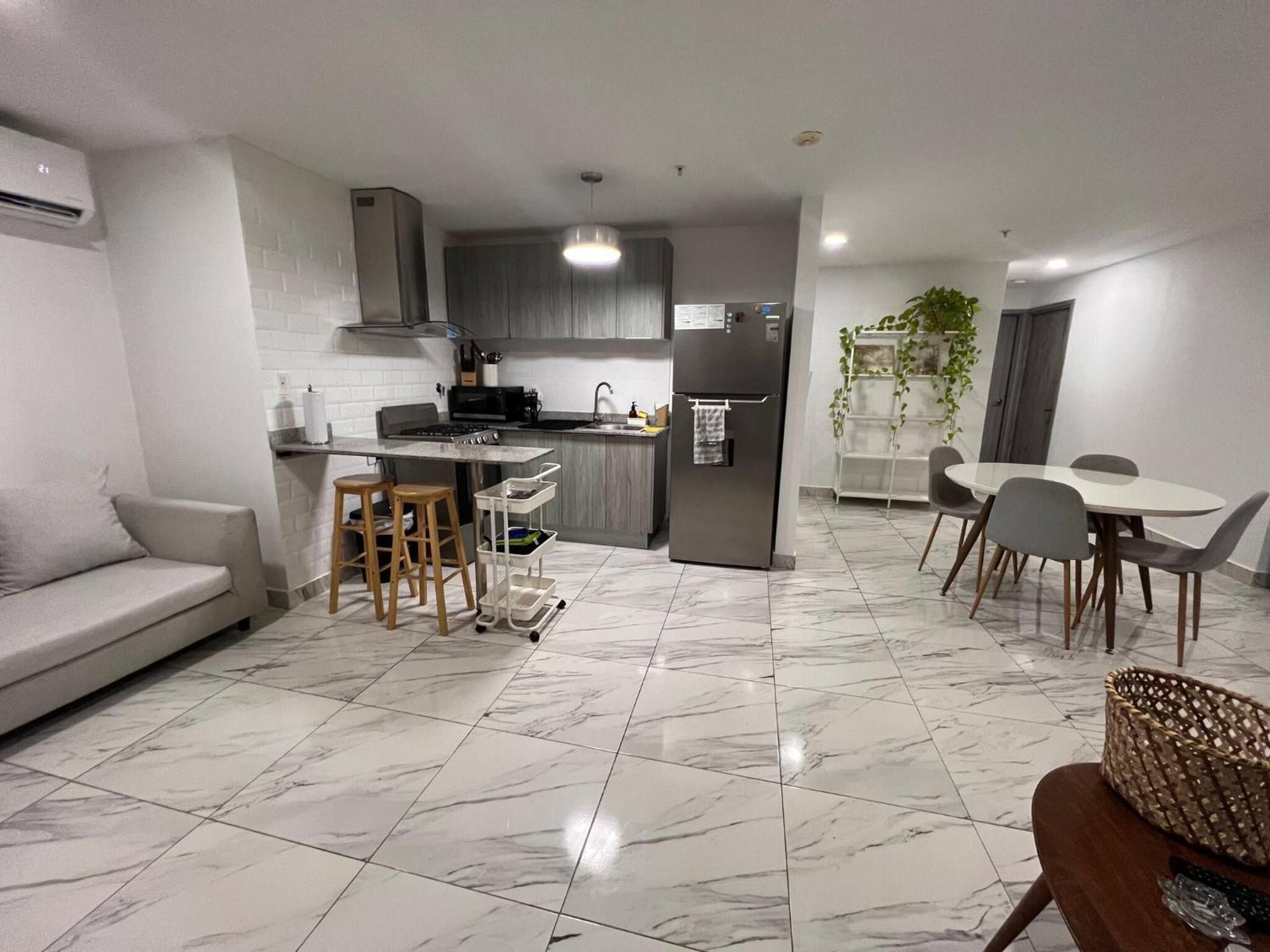 Balboa Avenue Sky Suites