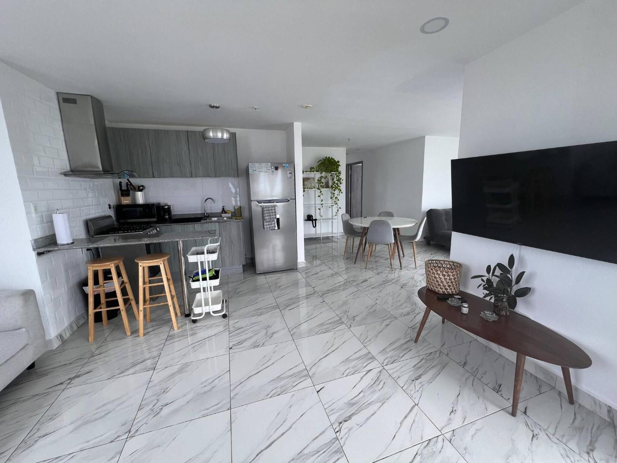Balboa Avenue Sky Suites