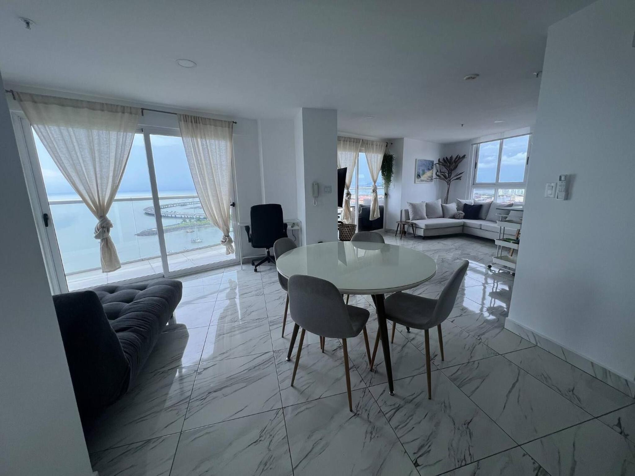 Balboa Avenue Sky Suites